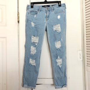 Hollister Low Rise Distressed Crop Jeans Size 5 Short